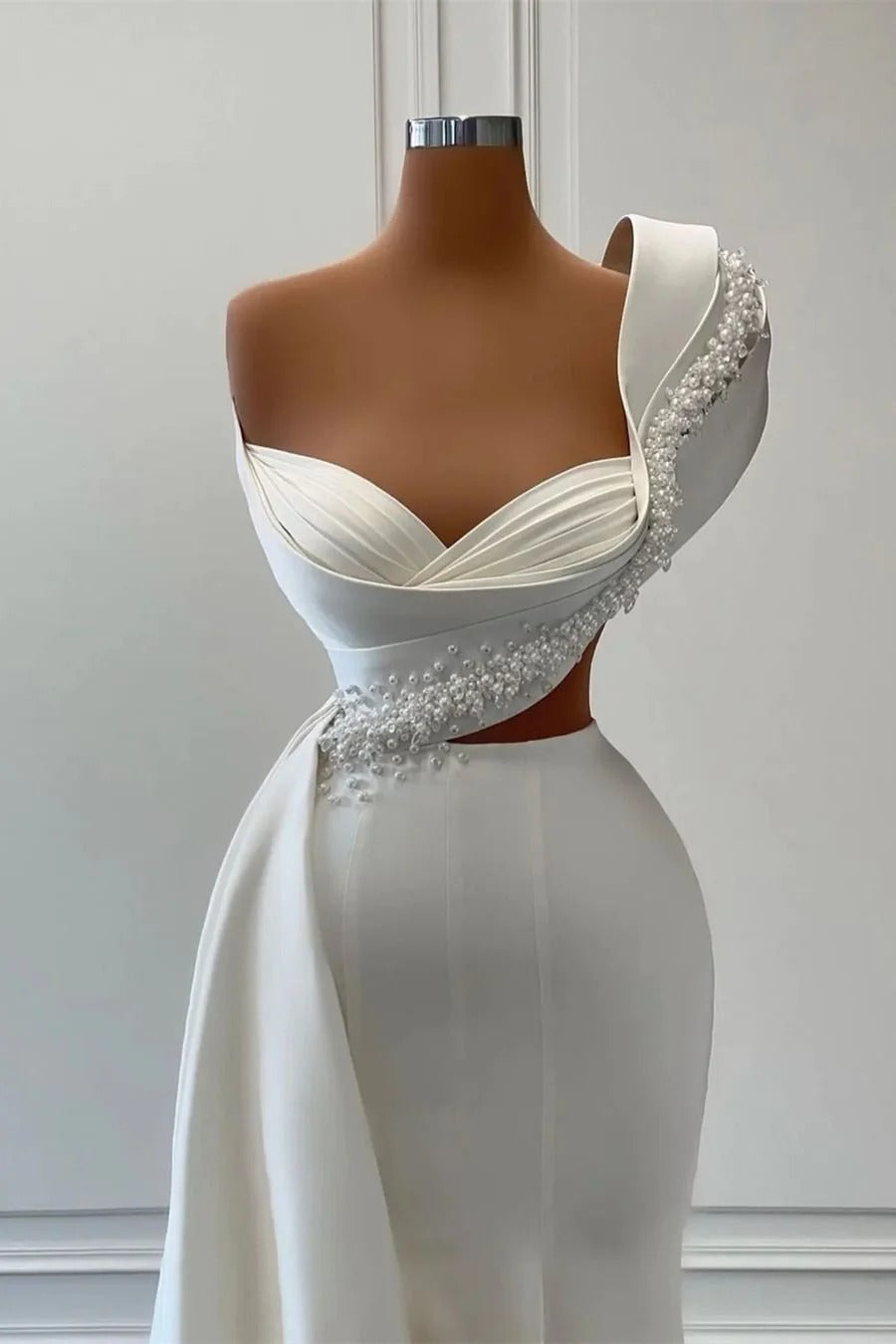 Gorgeous Mermaid Sleeveless Sweetheart Lace Ruffles Prom Dresses