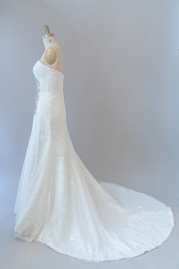 Chic Long Sheath Strapless Ruffle Lace Wedding Dress-BIZTUNNEL
