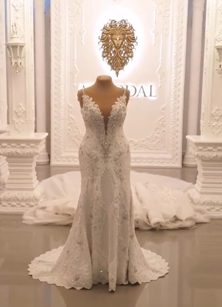 lace crystal wedding dresses Fit and Flare Lace Crystals Necklace Wedding Dresses Open Back Bridal Gowns with Feather