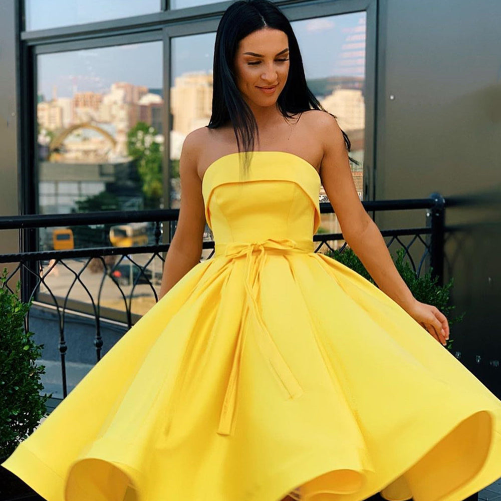yellow homecoming dresses short V Neck Tulle Lace Prom Dress Yellow Dress US 10 / Yellow This simple and classy style is a superb choice for this years homecoming Yellow Homecoming Dresses Short Tight