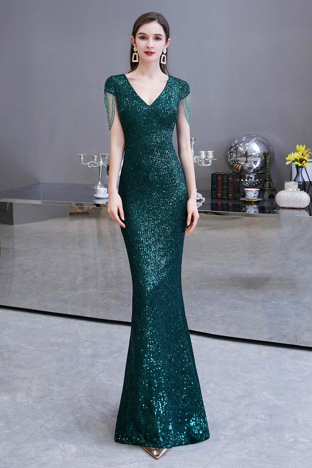 Load image into Gallery viewer, Elegant Cap Sleeve Green Sequins Long Prom Dress-BIZTUNNEL
