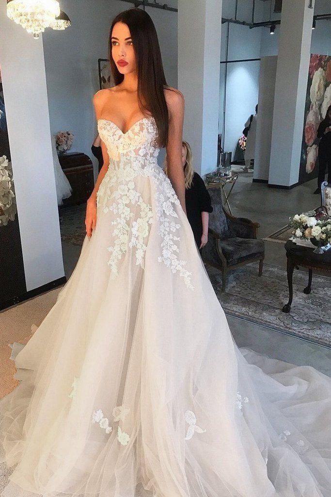 Elegant Ivory Long A Line Sweetheart Tulle Lace Applique Wedding Dress-BIZTUNNEL