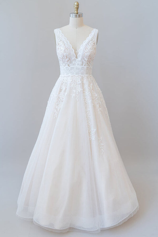 Elegant Long A-line V-neck Appliques Lace Tulle Backless Wedding Dress-BIZTUNNEL