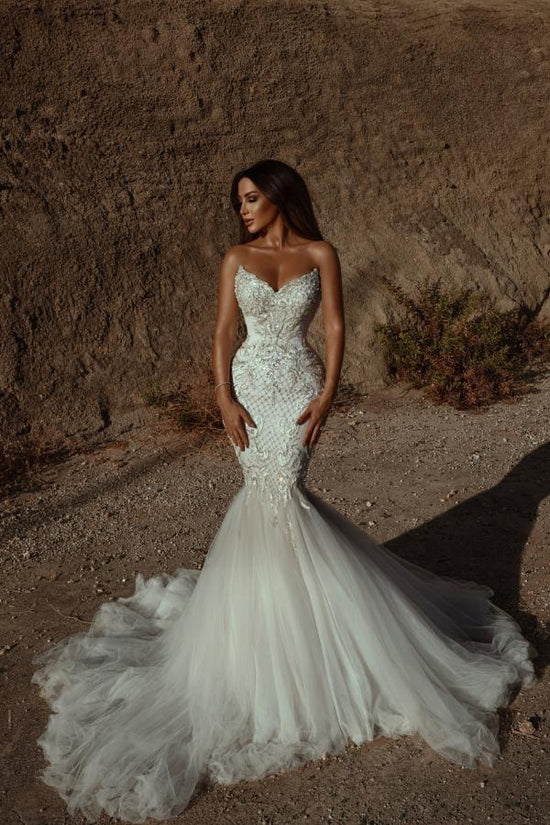 Elegant Long Meramid Sweetheart Backless Tulle Wedding Dress with Appliques Lace-BIZTUNNEL
