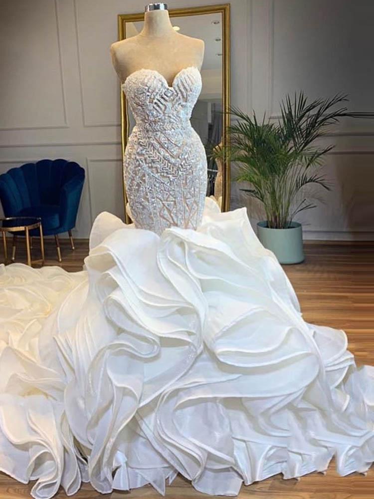 Luxurious Wedding Dresses & Gowns | Online Bridal Shop BIZTUNNEL Luxurious Wedding Dresses & Gowns | Online Bridal Shop BIZTUNNEL