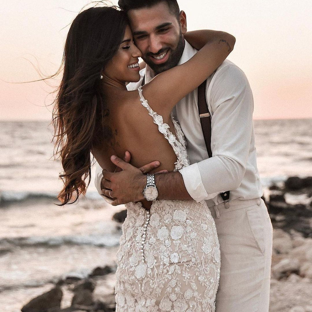 
                  
                    Elegant Long Mermaid V-neck Floral Lace Backless Wedding Dress-BIZTUNNEL
                  
                