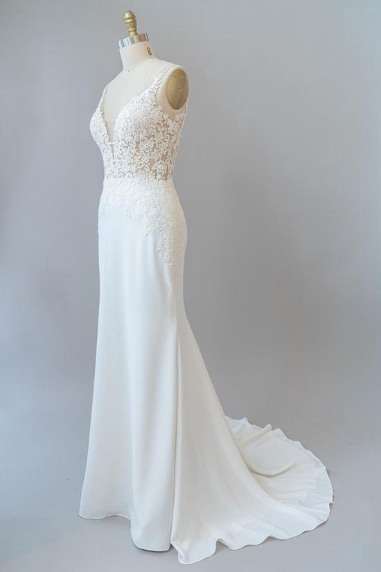 Elegant Long Mermaid V-neck Lace Backless Wedding Dress-BIZTUNNEL