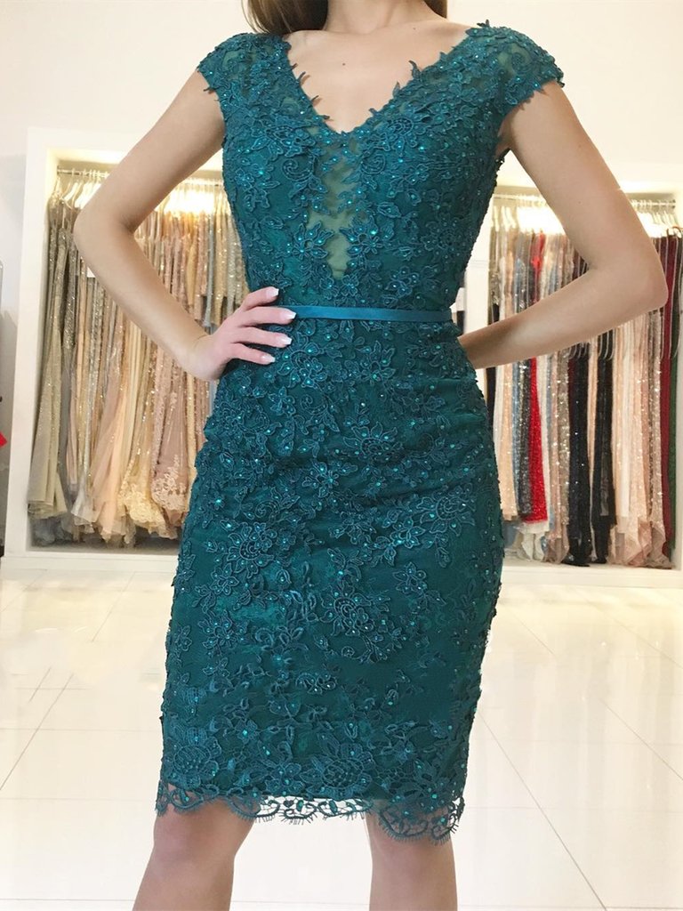 Elegant Short Sheath Lace Green V-neck Prom Dresses-BIZTUNNEL