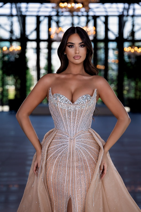 
                  
                    Elegant Long Strapless Front Slit Evening Dresses with Detachable Train
                  
                