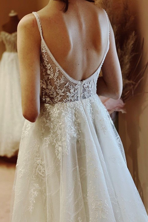 Elegant White Long A-line V-neck Tulle Backless Lace Wedding Dresses-BIZTUNNEL