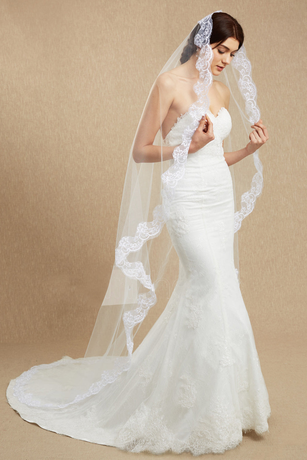 Free Two Tiered Veil for Bridal Women Wedding Veils With Lace-Biztunnel