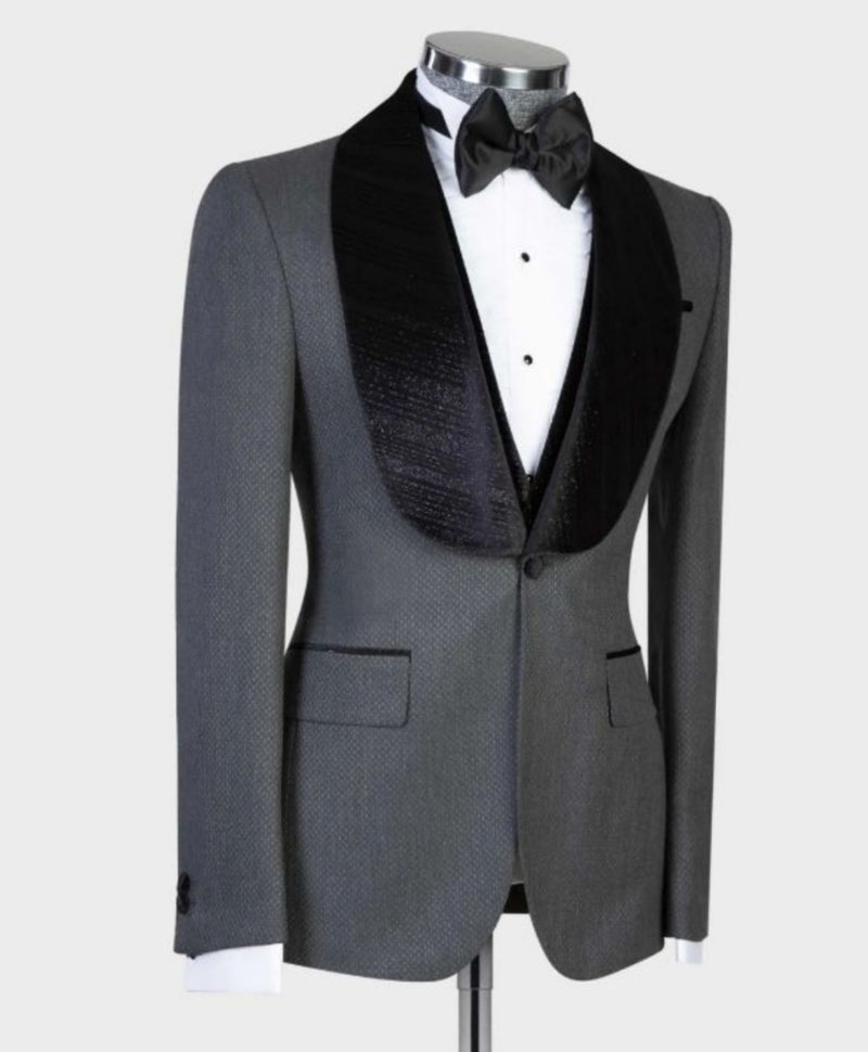 
                  
                    Geoffrey Gray One Button Stylish Wedding Suits With Black Shawl Lapel
                  
                