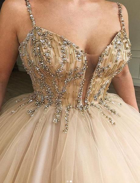 Glamorous Long Ball Gown Spaghetti Straps Beaded Tulle Prom Dresses-BIZTUNNEL