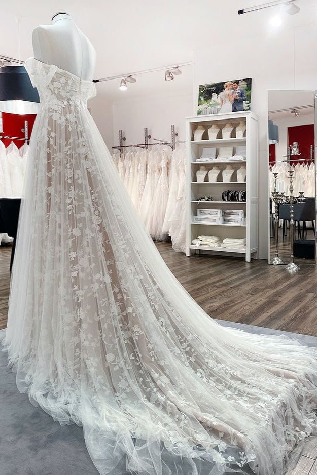 Gorgeous Long A-line Off-the-shoulder Tulle Appliques Lace Wedding Dress-BIZTUNNEL