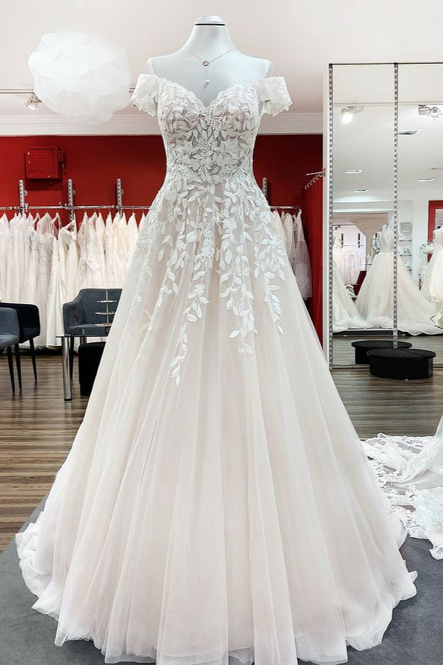 Carregar imagem no visualizador da galeria, Gorgeous Long A-line Off-the-shoulder Tulle Lace Ruffles Wedding Dress-BIZTUNNEL
