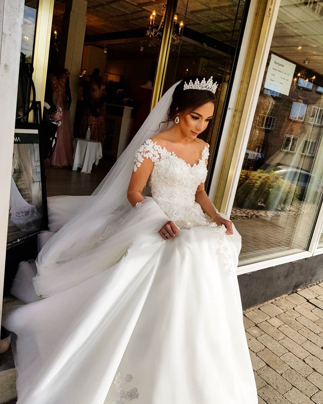 A Line Off Shoulder Long Wedding Dress Simple Off Shoulder Bridal Dresses main image 1