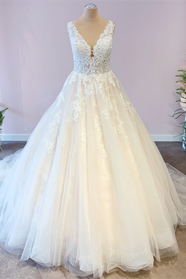 Gorgeous Long A-Line Tulle Wedding Dress With Appliques Lace-BIZTUNNEL