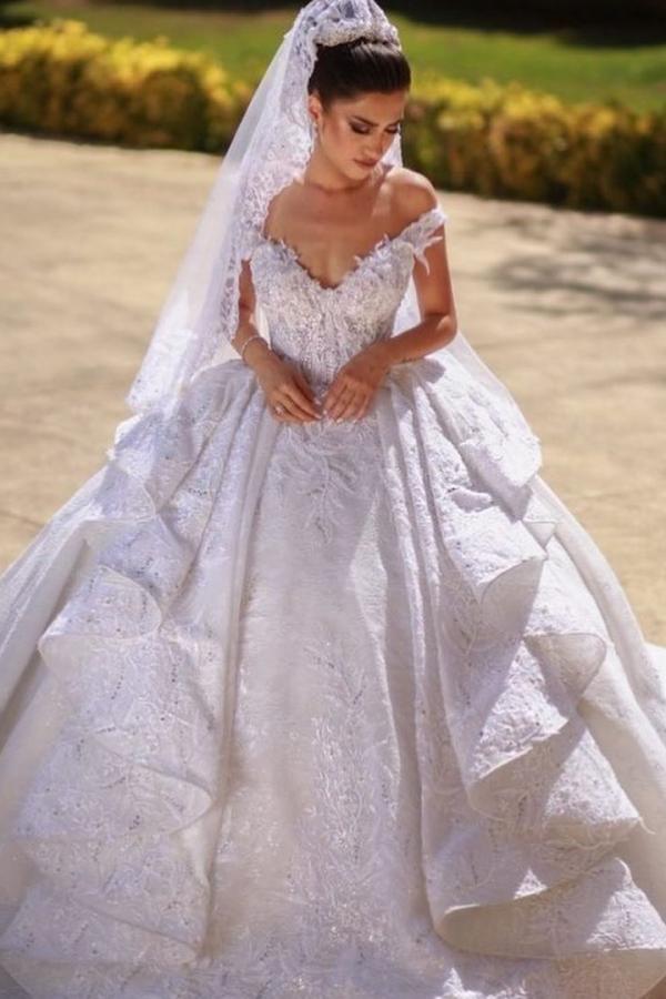 Load image into Gallery viewer, Gorgeous Long Ball Gown Off-the-shoulder Lace Wedding Dress-BIZTUNNEL

