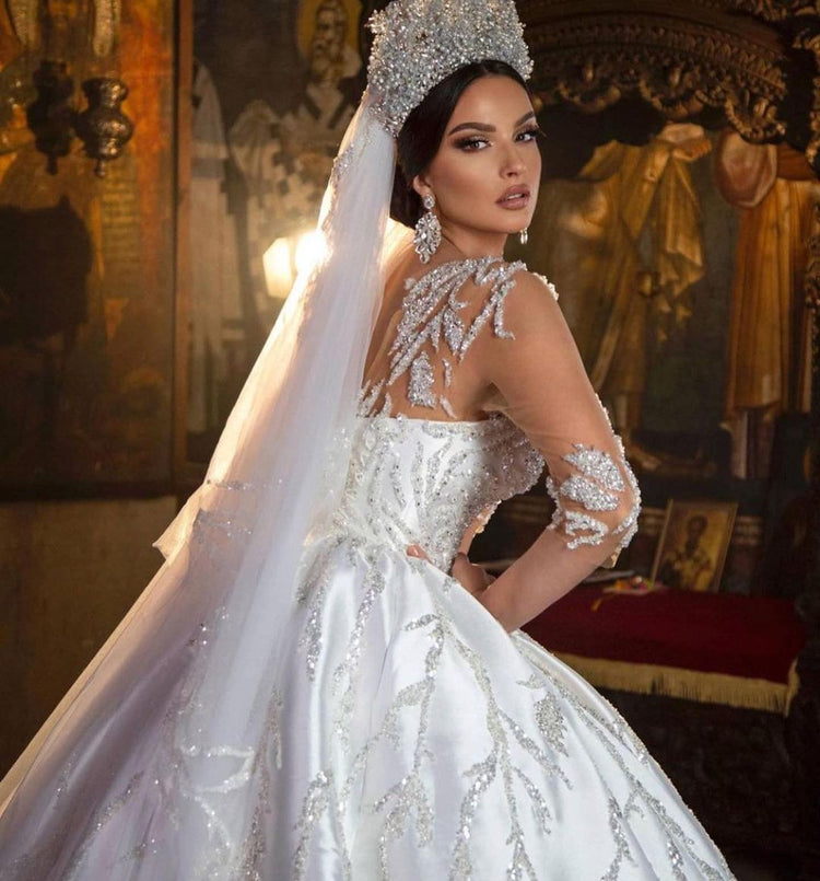 Amazing Long Princess Satin Sweetheart Wedding Dresses with Sleeves