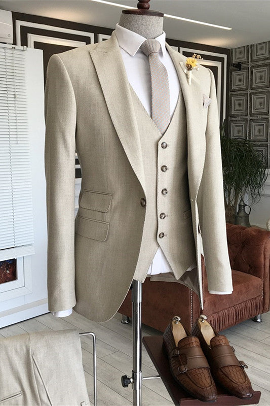 Donald Ivory White Peaked Lapel Three Pieces Fancy Prom Suits