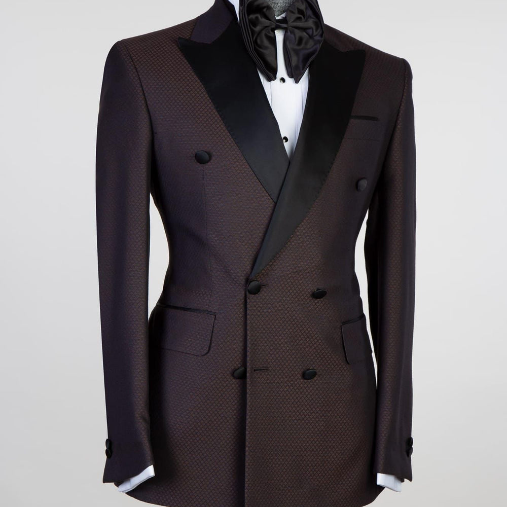 
                  
                    Kevin Chocolate Fashion Two Pieces Double Breasted Prom Men Suits
                  
                