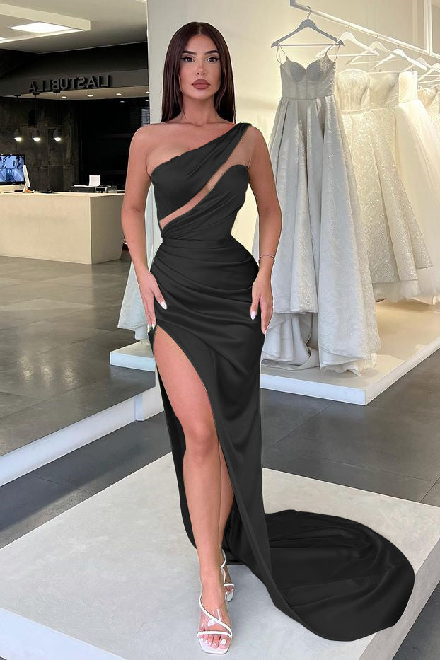 
                  
                    Light Green One-Shoulder Sleeveless Long Slit Evening Dress
                  
                