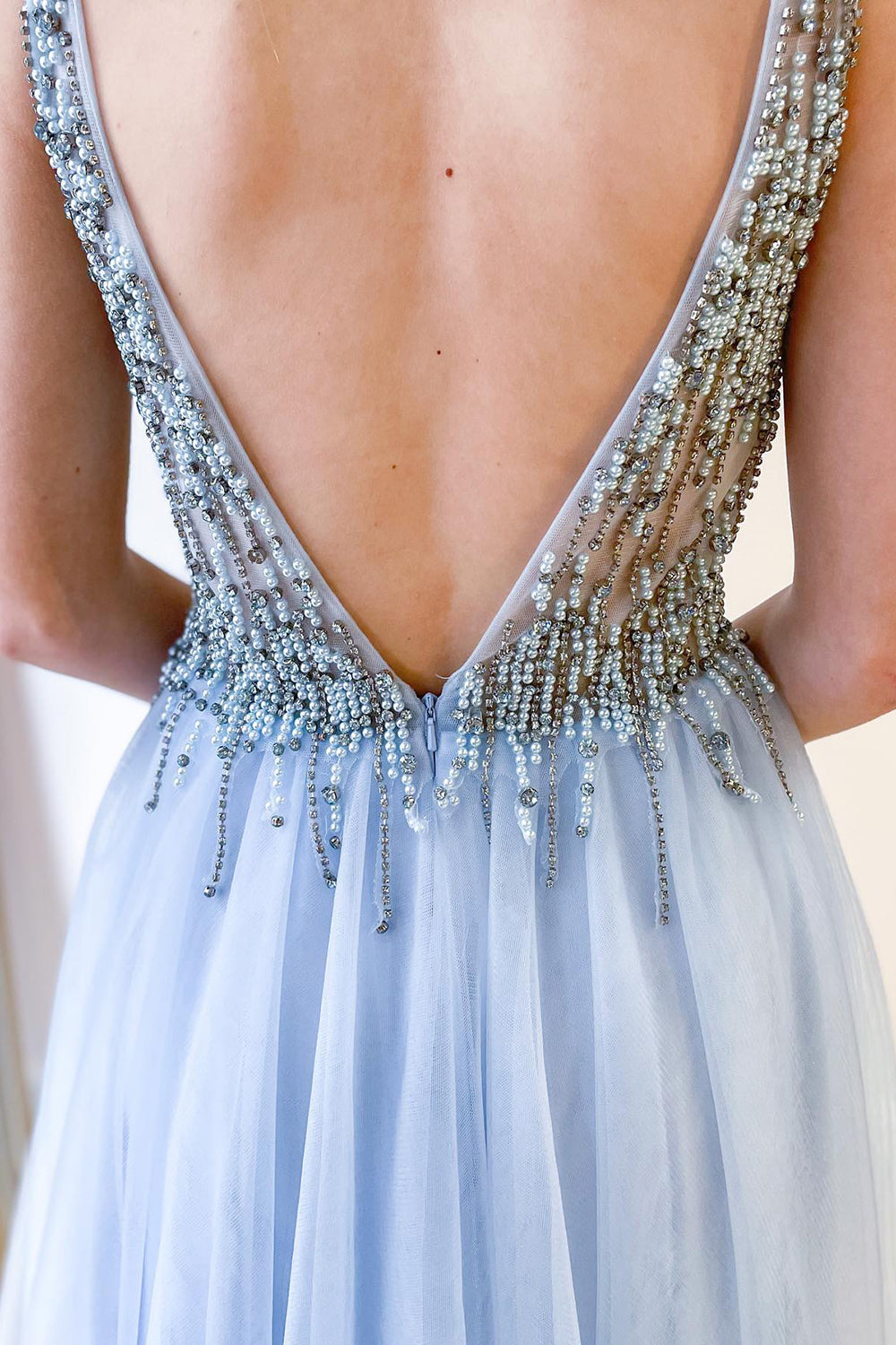 Long A-line Deep V-neck Beading Tulle Open Back Prom Dress With Slit-BIZTUNNEL