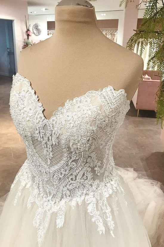 Gorgeous Strapless Tulle A Line Appliques Lace Up Back Wedding Dress main image 1