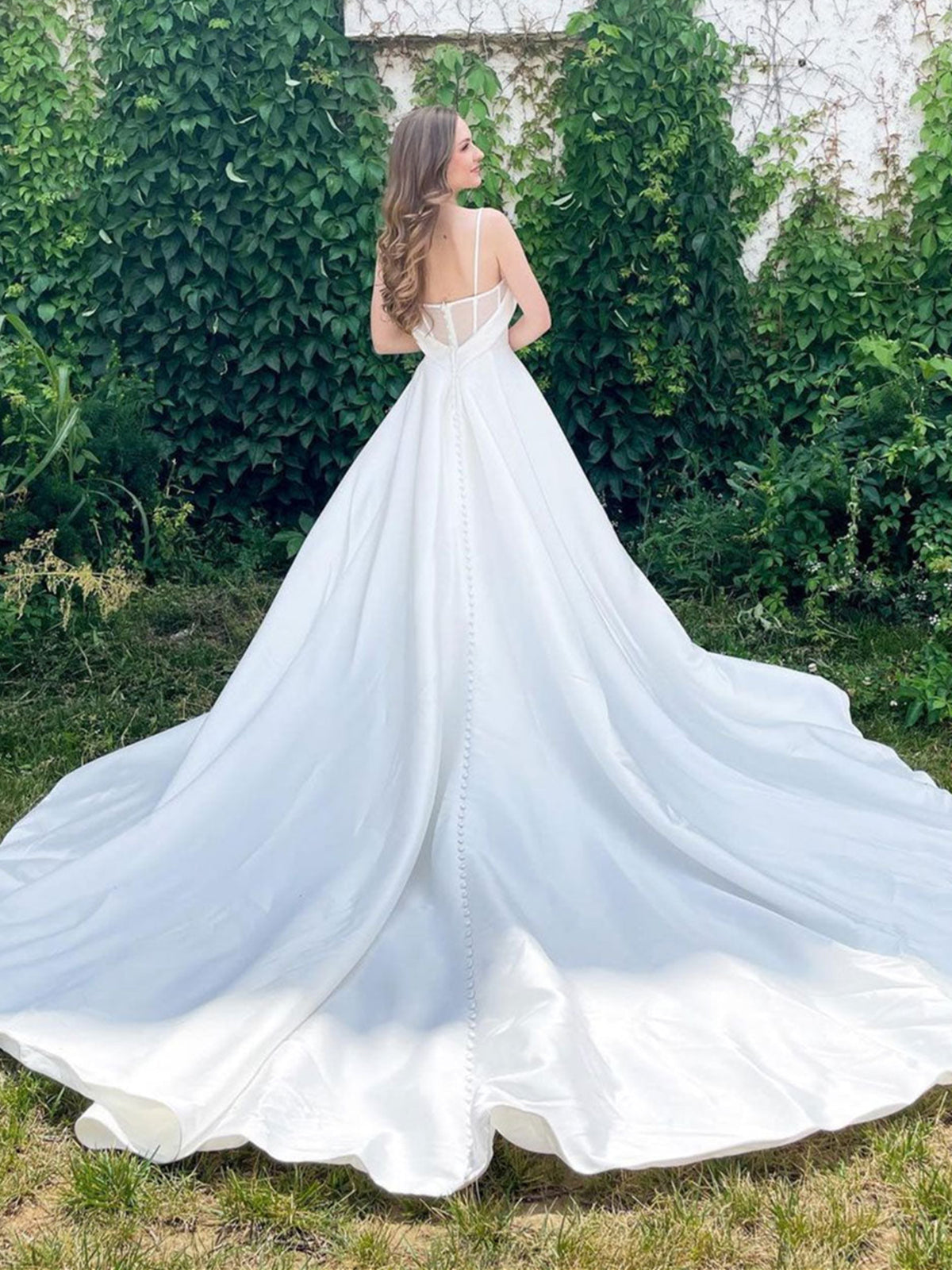 Formal Dress: 7035. Long Bridal Gown, V-neck, A-line, Deep V Back | Alyce  Paris