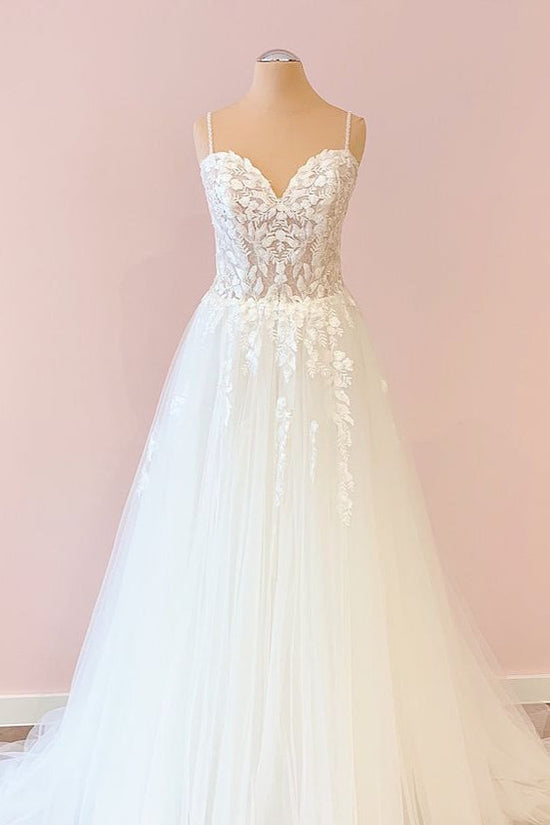 Long A-Line Sweetheart Tulle Appliques Lace Wedding Dress-BIZTUNNEL