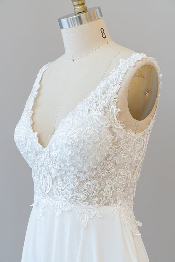 Charger l&amp;#39;image dans la galerie, Long A-line V-neck Appliques Lace Chiffon Wedding Dress-BIZTUNNEL
