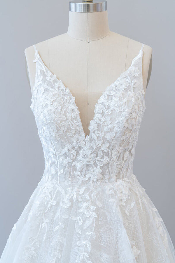 Beautiful Long A-line V-neck Tulle Open Back Prom Dress with Appliques Lace main image 1