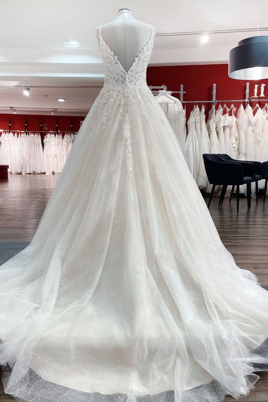 Long A-Line V-neck Spaghetti Straps Backless Appliques Lace Tulle Wedding Dress