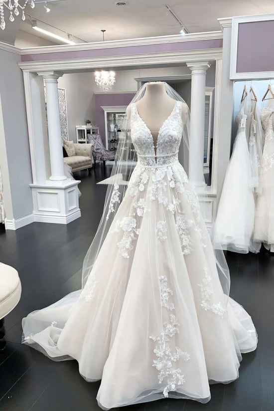 Long A-line V-neck Tulle Appliques Lace Wedding Dress-BIZTUNNEL
