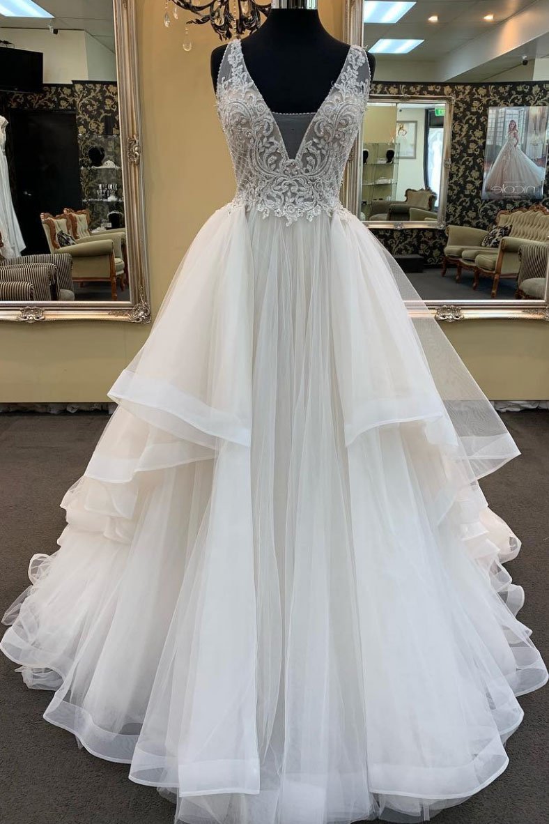 Long A-line V-neck Tulle Lace Wedding Dress-BIZTUNNEL