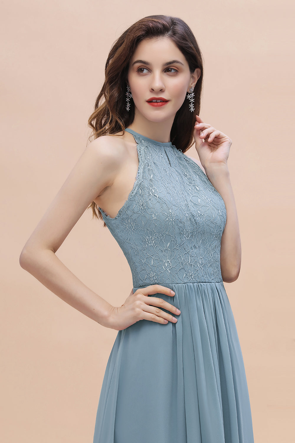 Long Halter A-Line Chiffon Bridesmaid Dress Appliques Lace With Pockets-BIZTUNNEL