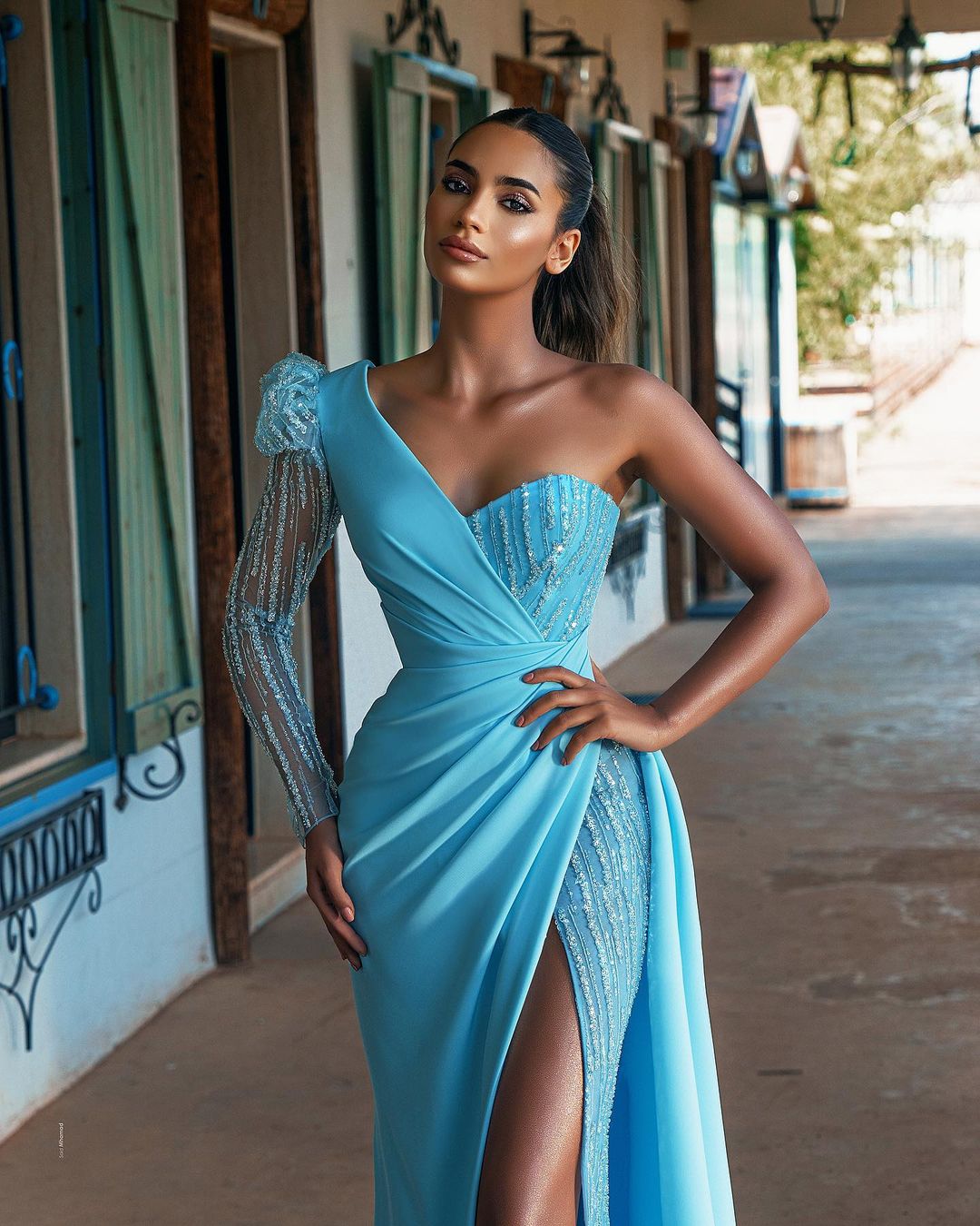 Long Sleeve Mermaid One Shoulder Sequins Satin Prom Dress With Slit-BIZTUNNEL