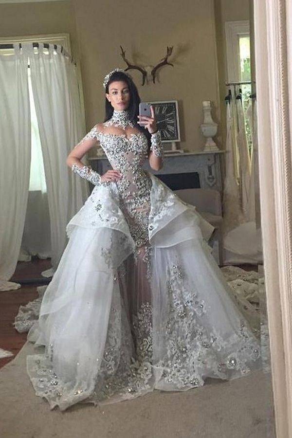 New Arrival Long Sleeves Tulle Wedding Dress Appliques Bridal Wears main image 1