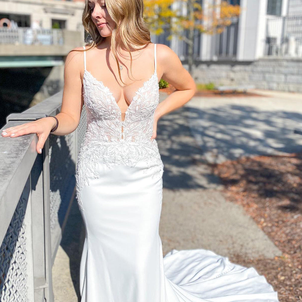 Long Sweetheart Appliques Lace Open Back Mermaid Wedding Dress Long Sweetheart Appliques Lace Open Back Mermaid Wedding Dress