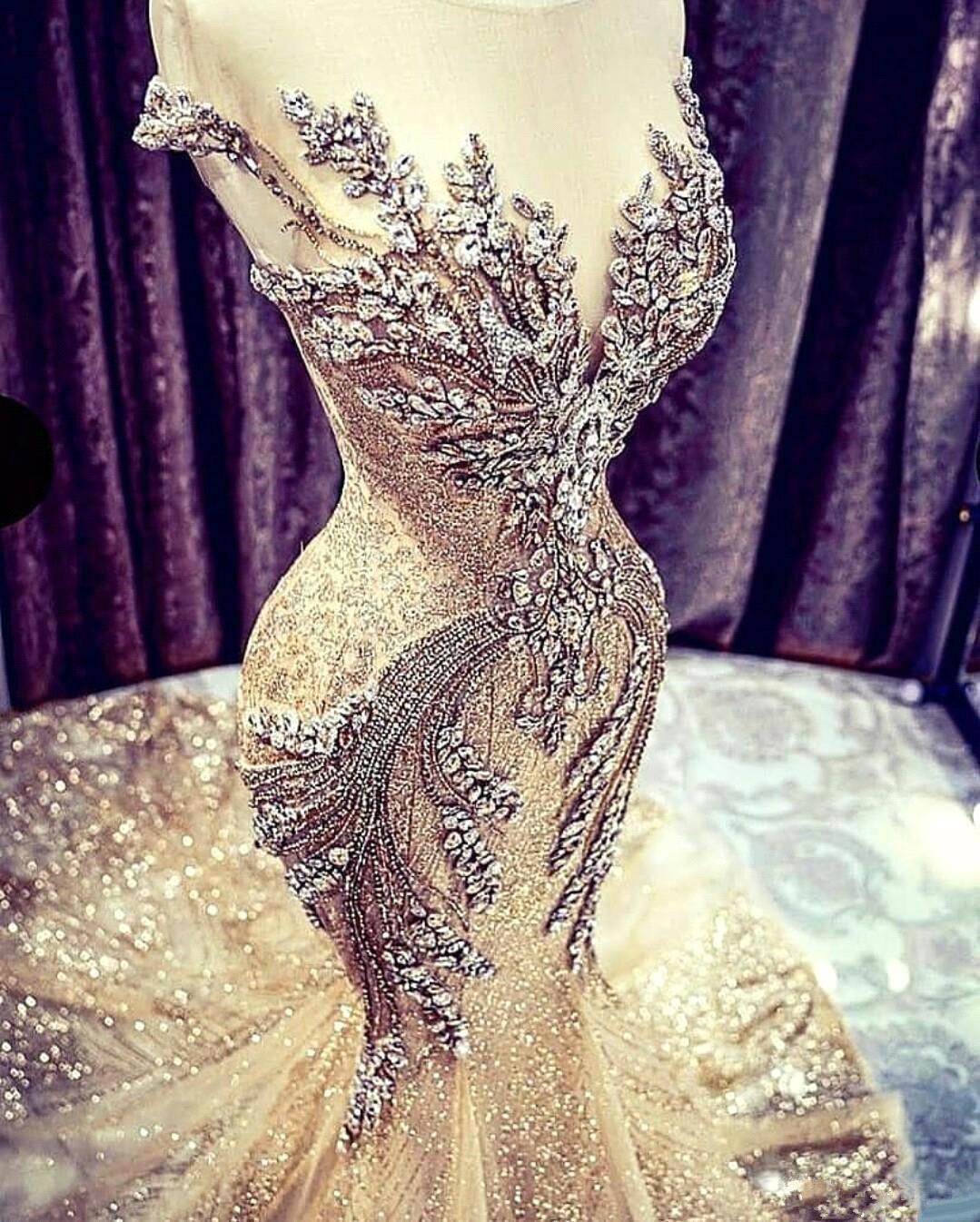 Gorgeous Long Mermaid V-neck Sleeveless Formal Prom Dresses