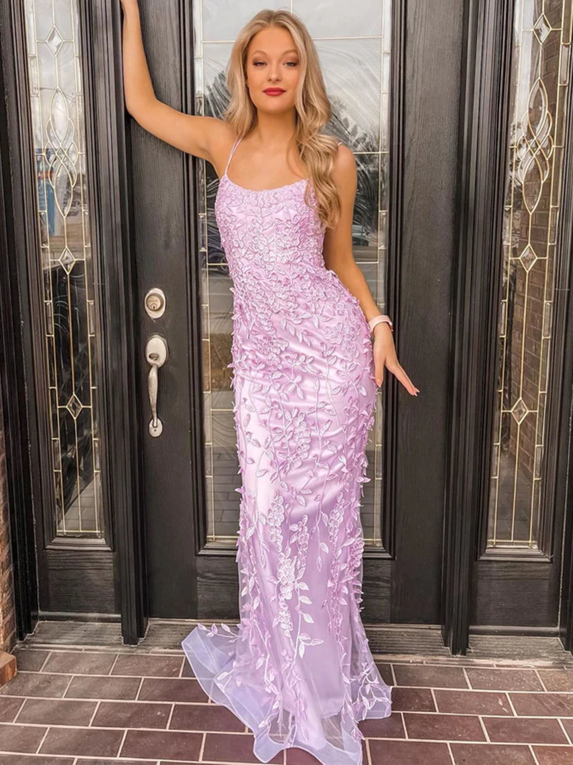 Modest Long Mermaid Scoop Neck Lace Backless Formal Prom Dresses-BIZTUNNEL