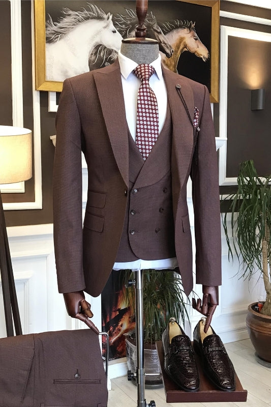 Bill Newest Brown Peaked Lapel Three Pieces Business Suits