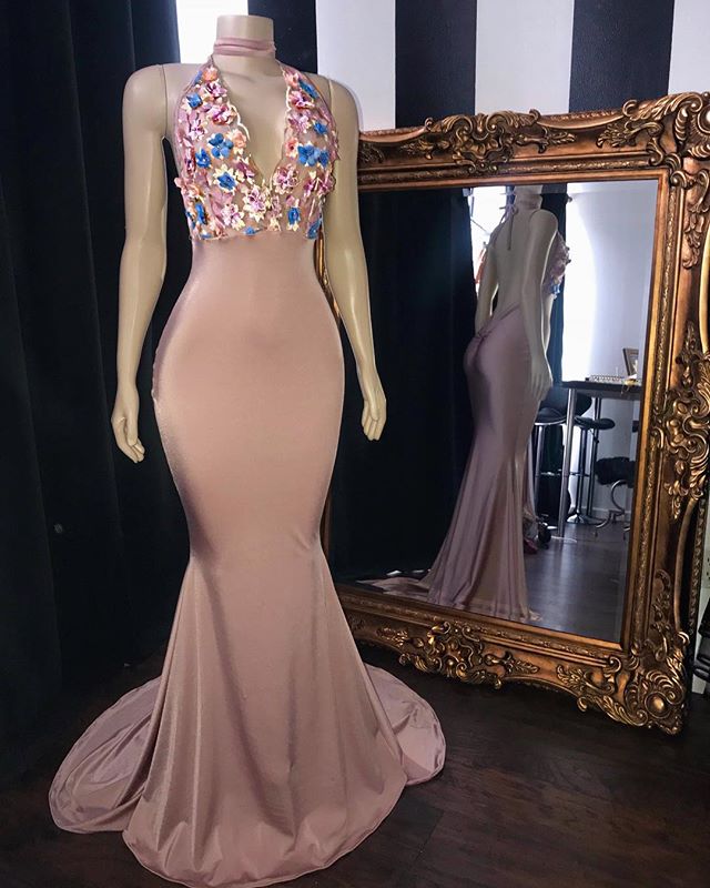 Carregar imagem no visualizador da galeria, Pink Flowers Appliques Mermaid Long Prom Dresses Glamorous Sleeveless V-Neck Evening Gowns-BIZTUNNEL

