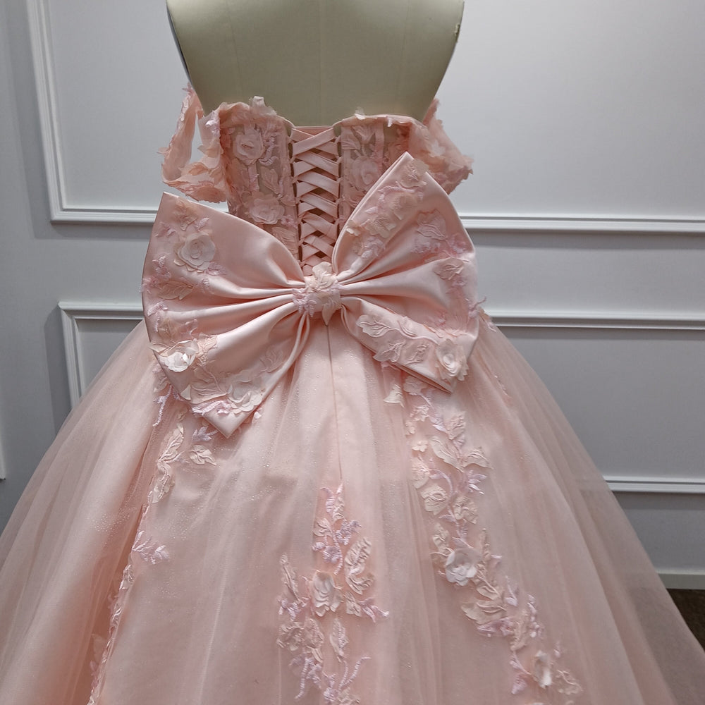 
                  
                    Pink Off-the-Shoulder Applique Ball Gown Evening Dresses with Bow
                  
                