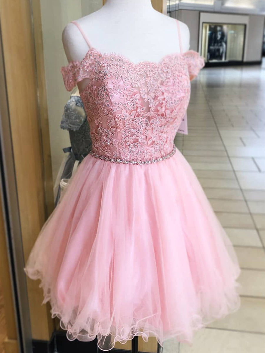 Carregar imagem no visualizador da galeria, Pink Short A-line Off the Shoulder Tulle Lace Prom Homecoming Dresses-BIZTUNNEL
