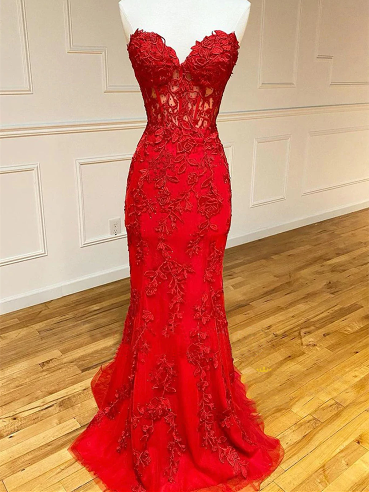 Red Long Mermaid Sweetheart Open Back Lace Prom Dresses with Train-BIZTUNNEL