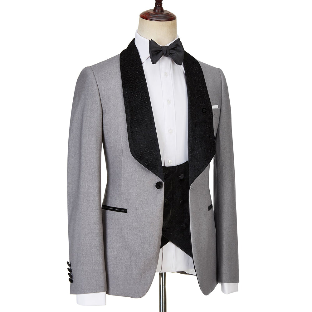 
                  
                    Robert Light Gray One Button Shiny Shawl Lapel Three Pieces Wedding Men Suits
                  
                