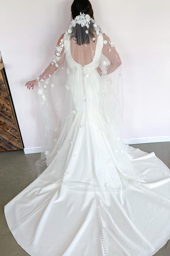 Carregar imagem no visualizador da galeria, Romantic Long Mermaid V-neck Wide Straps Open Back Wedding Dress-BIZTUNNEL
