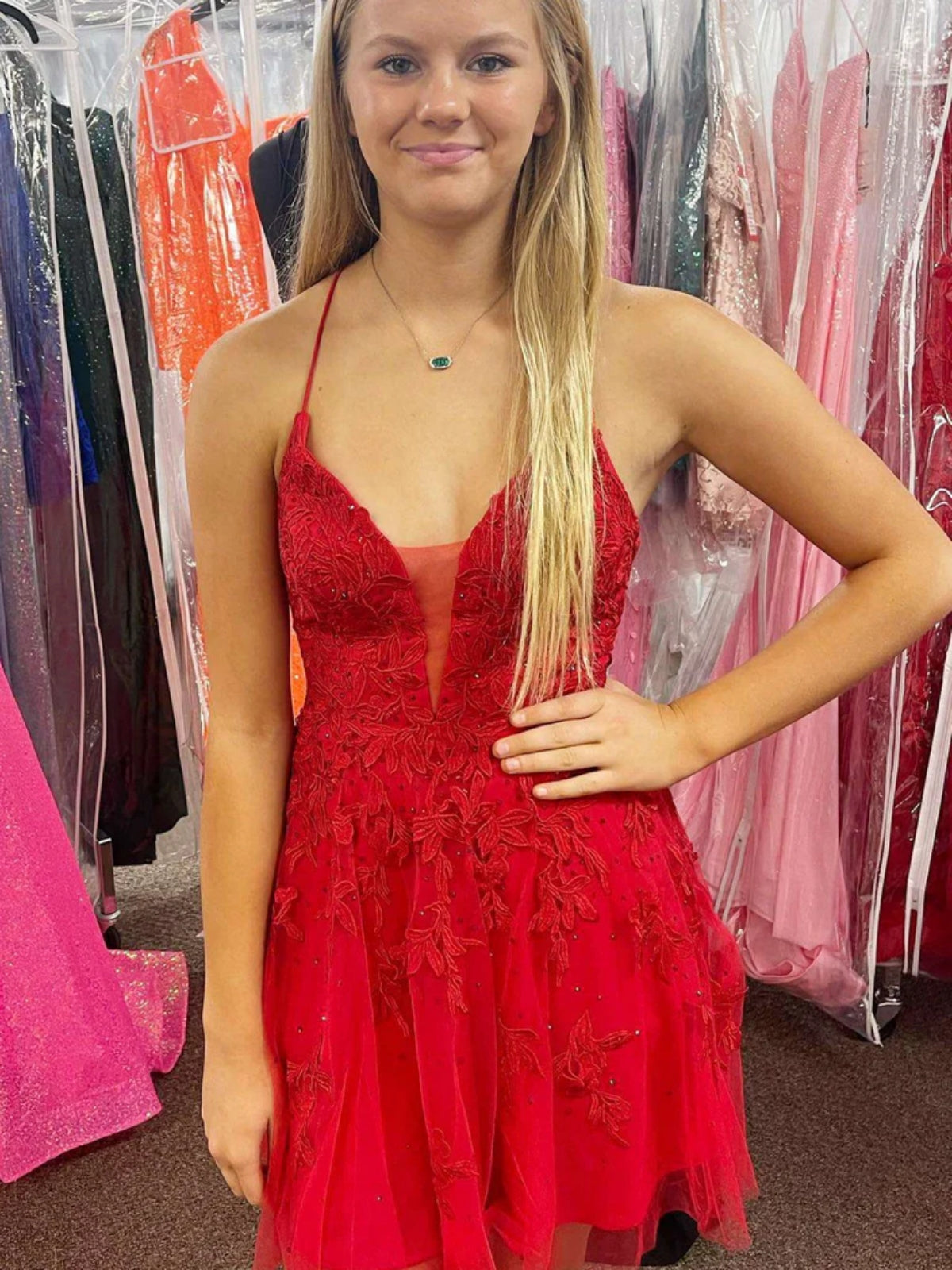 Short A-line V Neck Backless Lace Prom Dresses Red Formal Homecoming Dresses-BIZTUNNEL