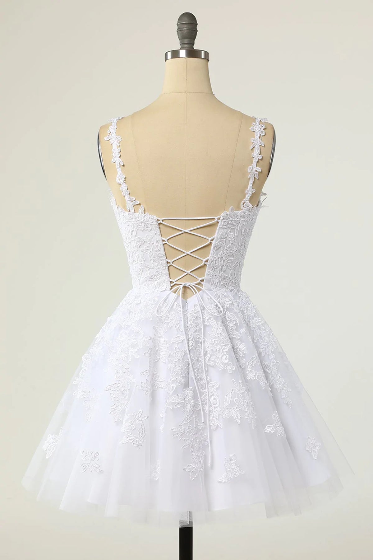 Short A-line V-neck Tulle Lace Backless Prom Dress white Homecoming Dresses-BIZTUNNEL